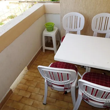 Dragica 公寓 宁